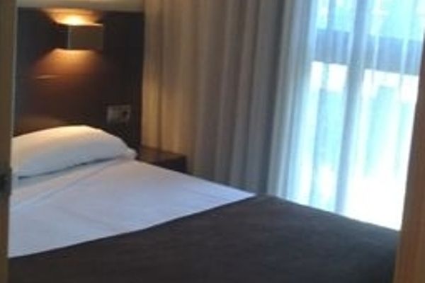 Royal Marina Gardens Apartamentos (Castelldefels)